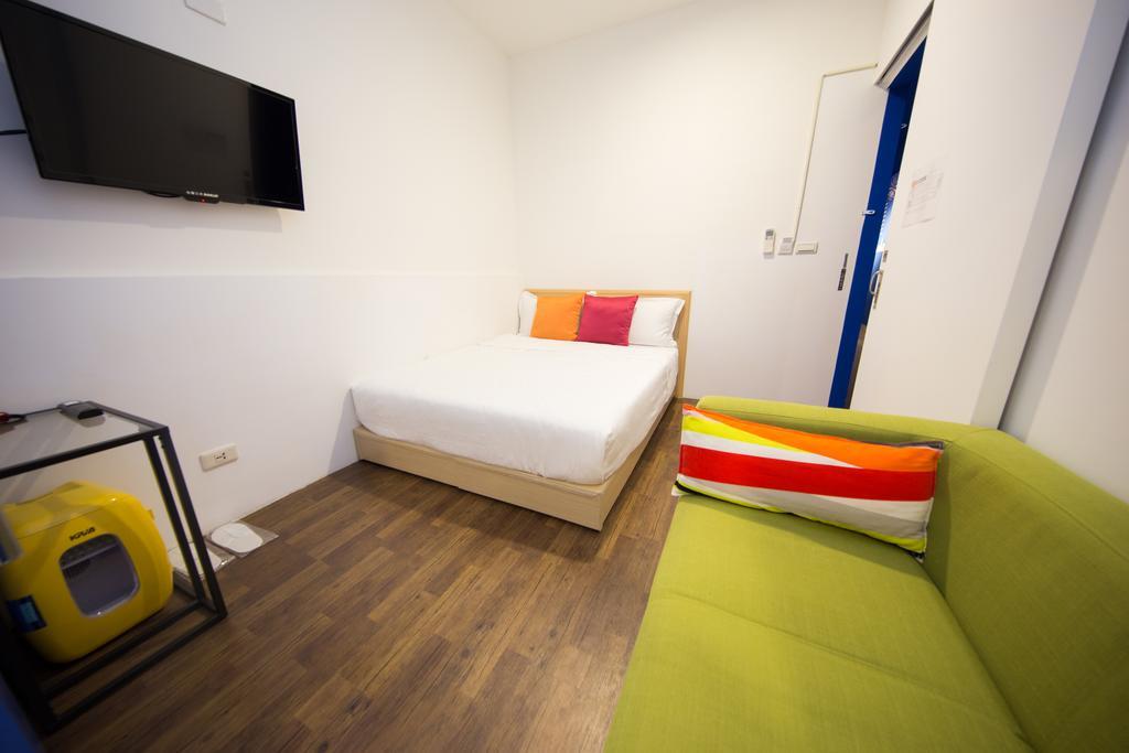 Sleepbox Hostel Taipei Bagian luar foto