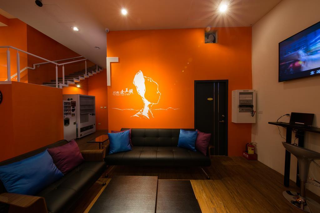 Sleepbox Hostel Taipei Bagian luar foto