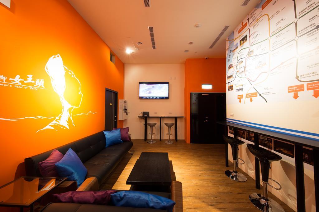 Sleepbox Hostel Taipei Bagian luar foto