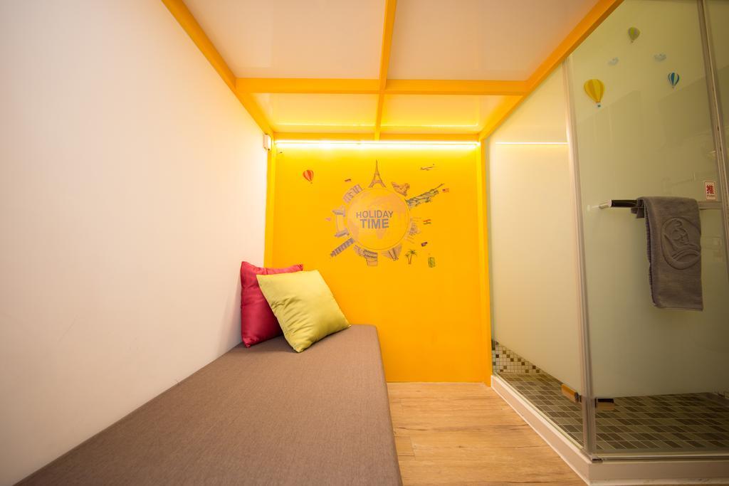 Sleepbox Hostel Taipei Bagian luar foto