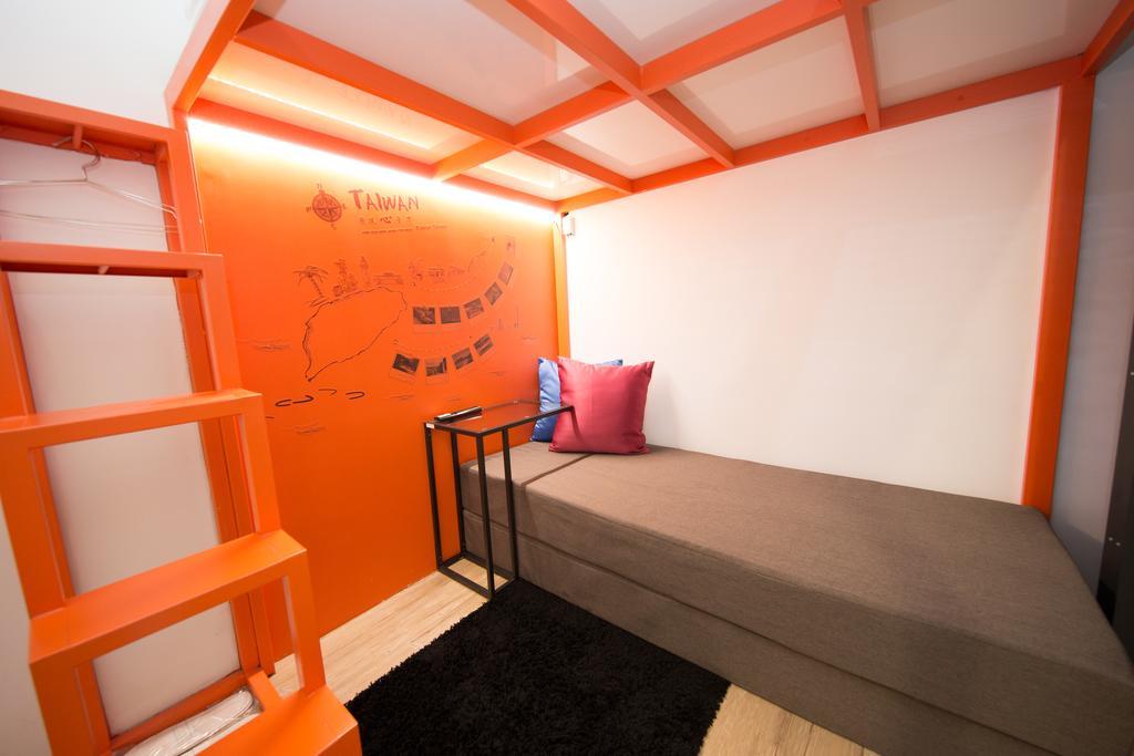 Sleepbox Hostel Taipei Bagian luar foto